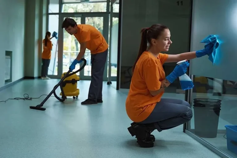 What to Expect During Your First Commercial Deep Cleaning Service Appointment