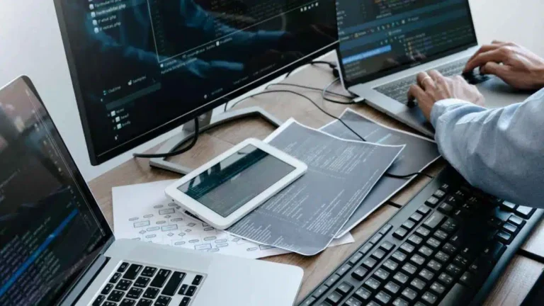 Software for Monitoring Employees: Improving Workplace Productivity