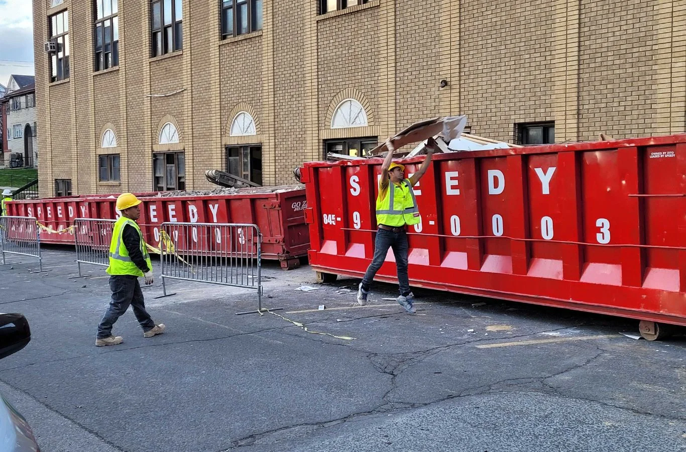 Speedy Dumpsters